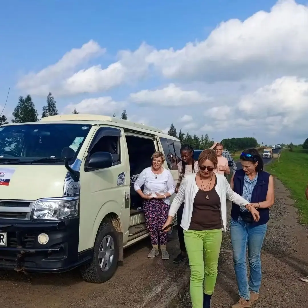 Guests on the road trip to the Mara